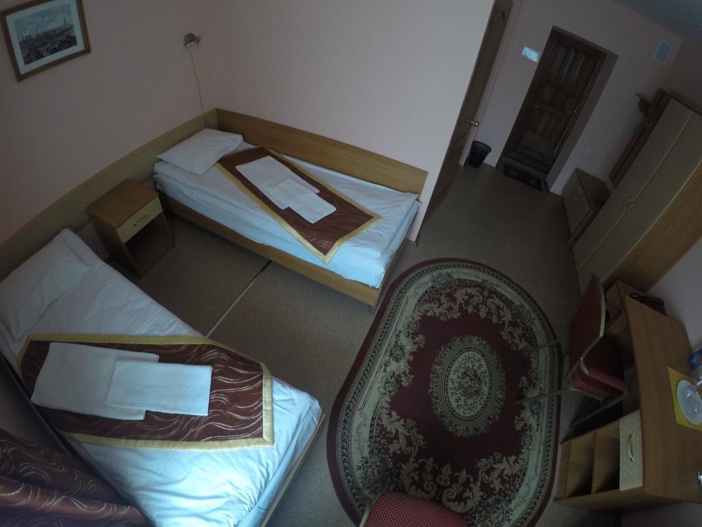 Kurmet Hotel Uralsk Pokoj fotografie