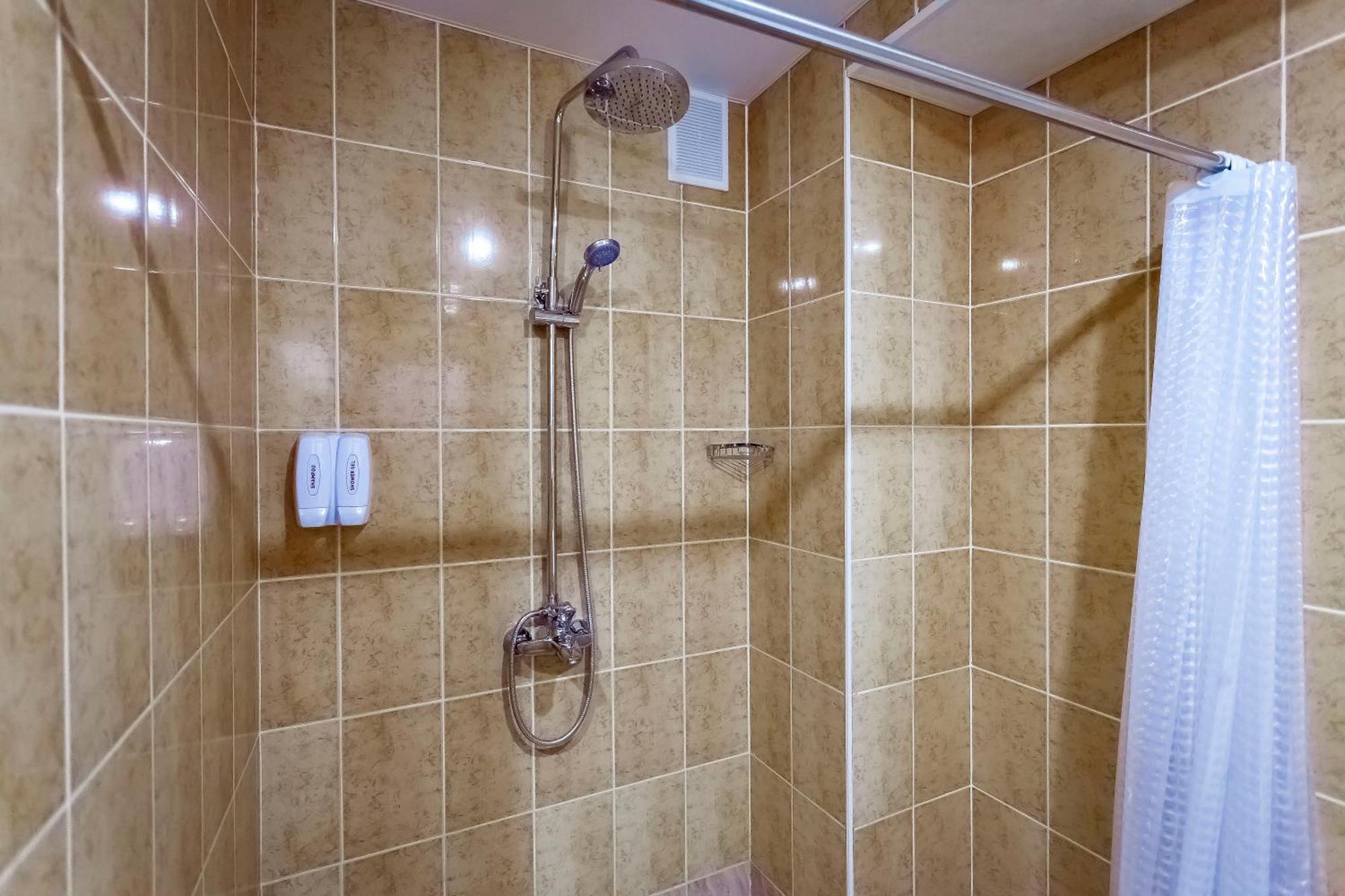 Kurmet Hotel Uralsk Exteriér fotografie