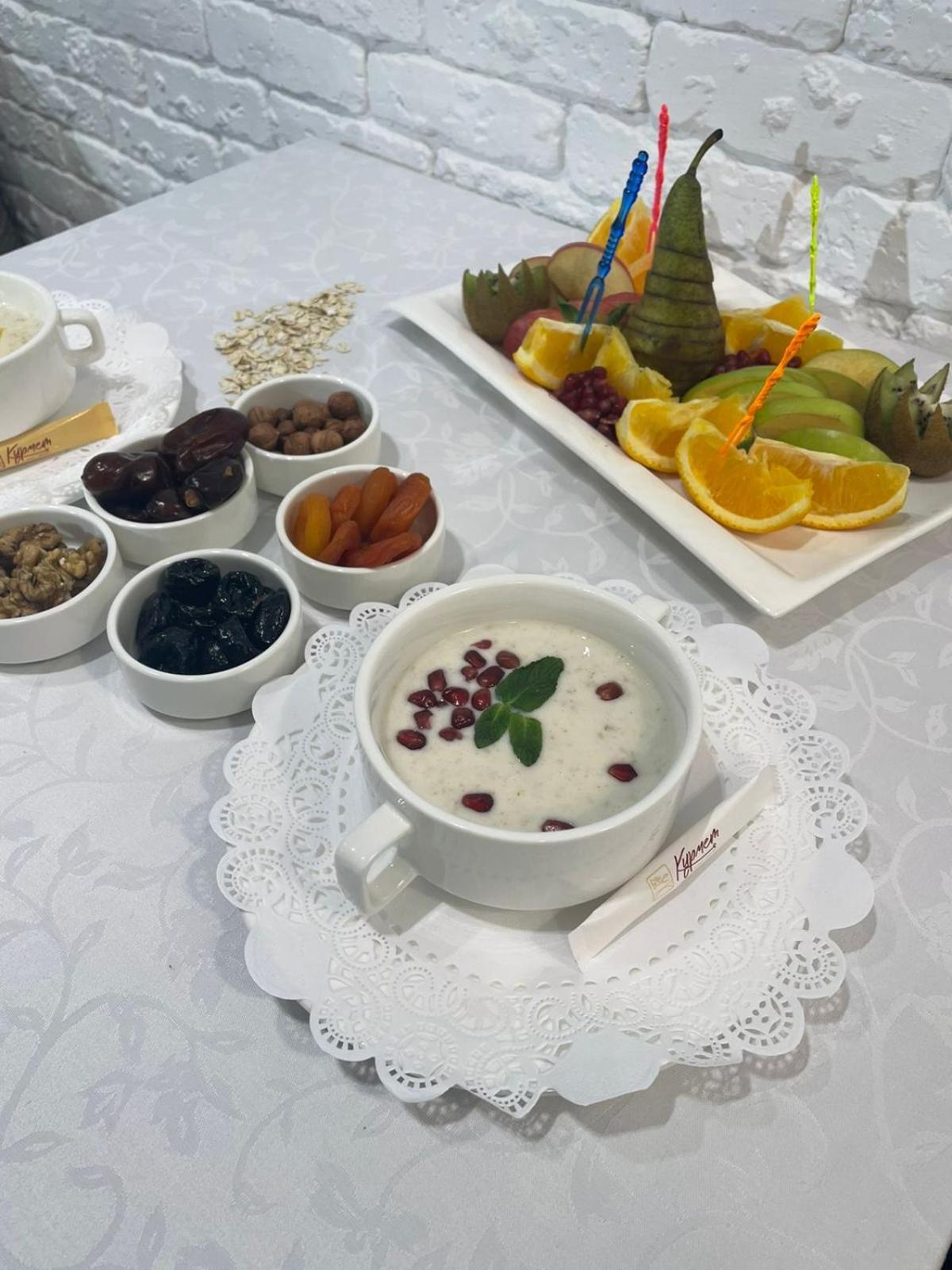 Kurmet Hotel Uralsk Exteriér fotografie