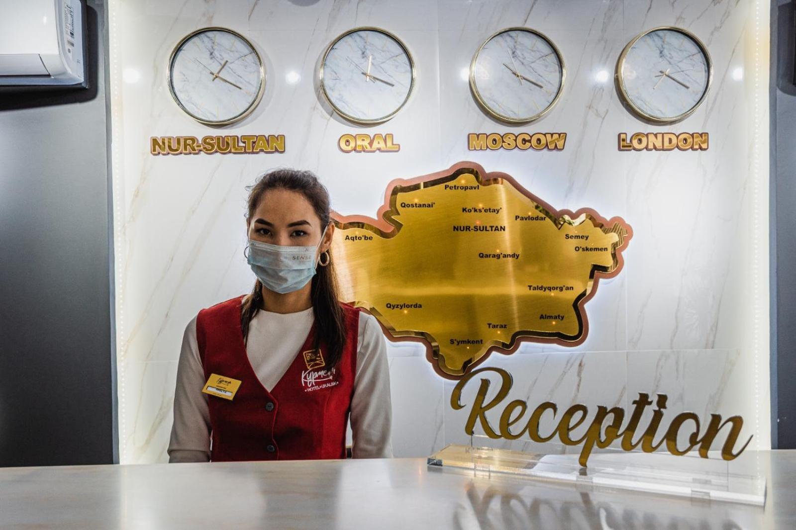 Kurmet Hotel Uralsk Exteriér fotografie