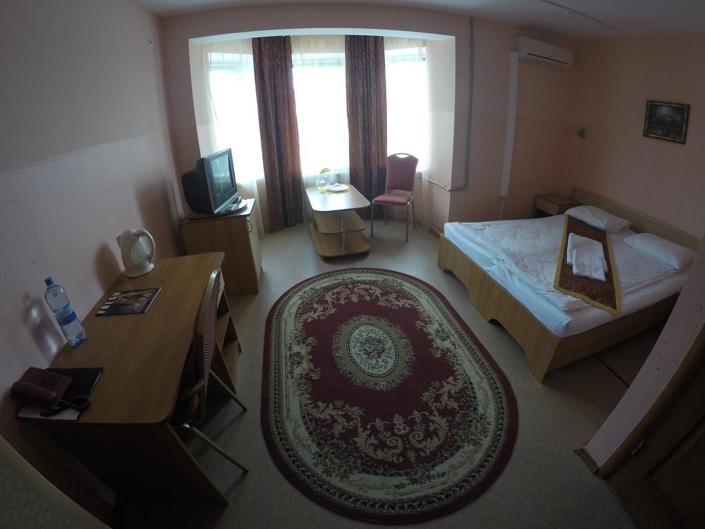 Kurmet Hotel Uralsk Exteriér fotografie